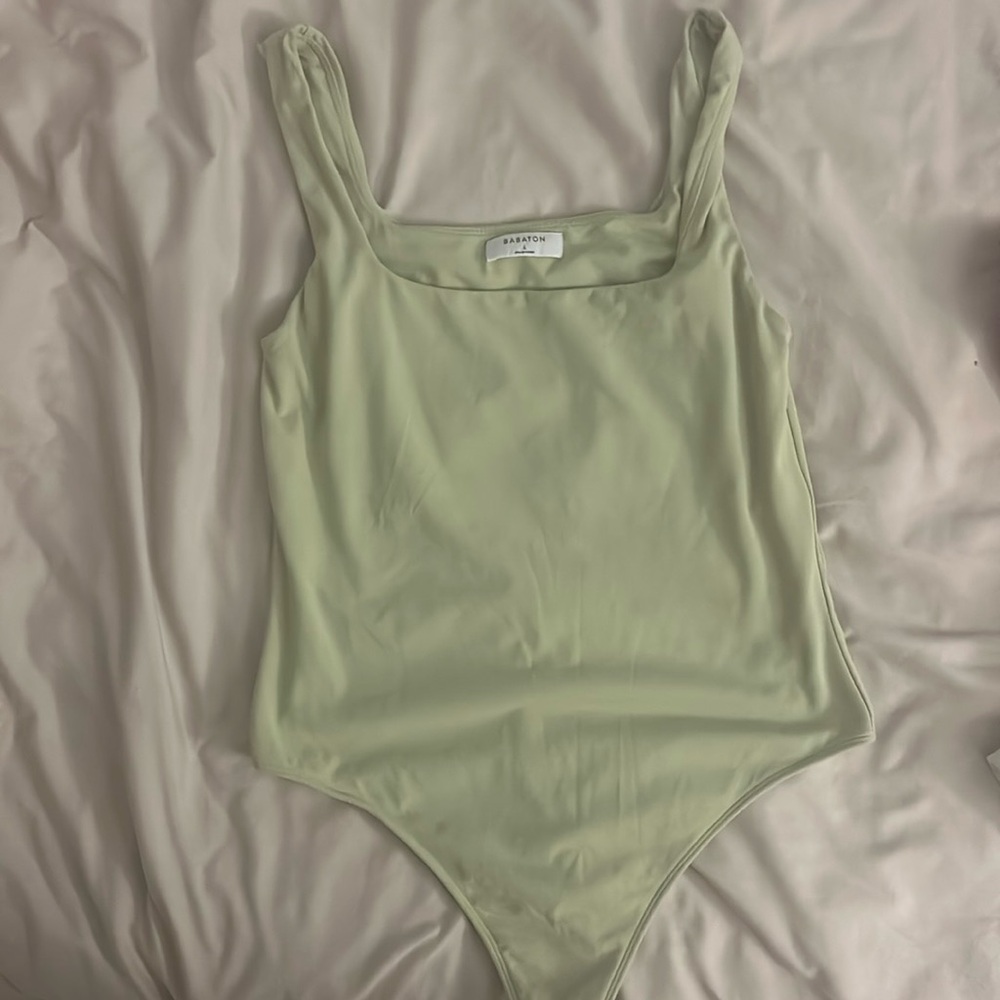 Aritzia babaton contour bodysuit